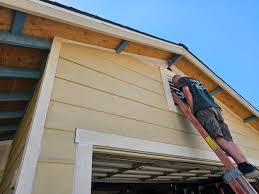 Best Engineered Wood Siding  in East Grand Rapids, MI